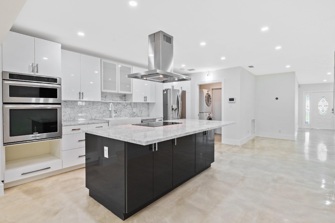 Coral Ridge Country Club - Residential Income