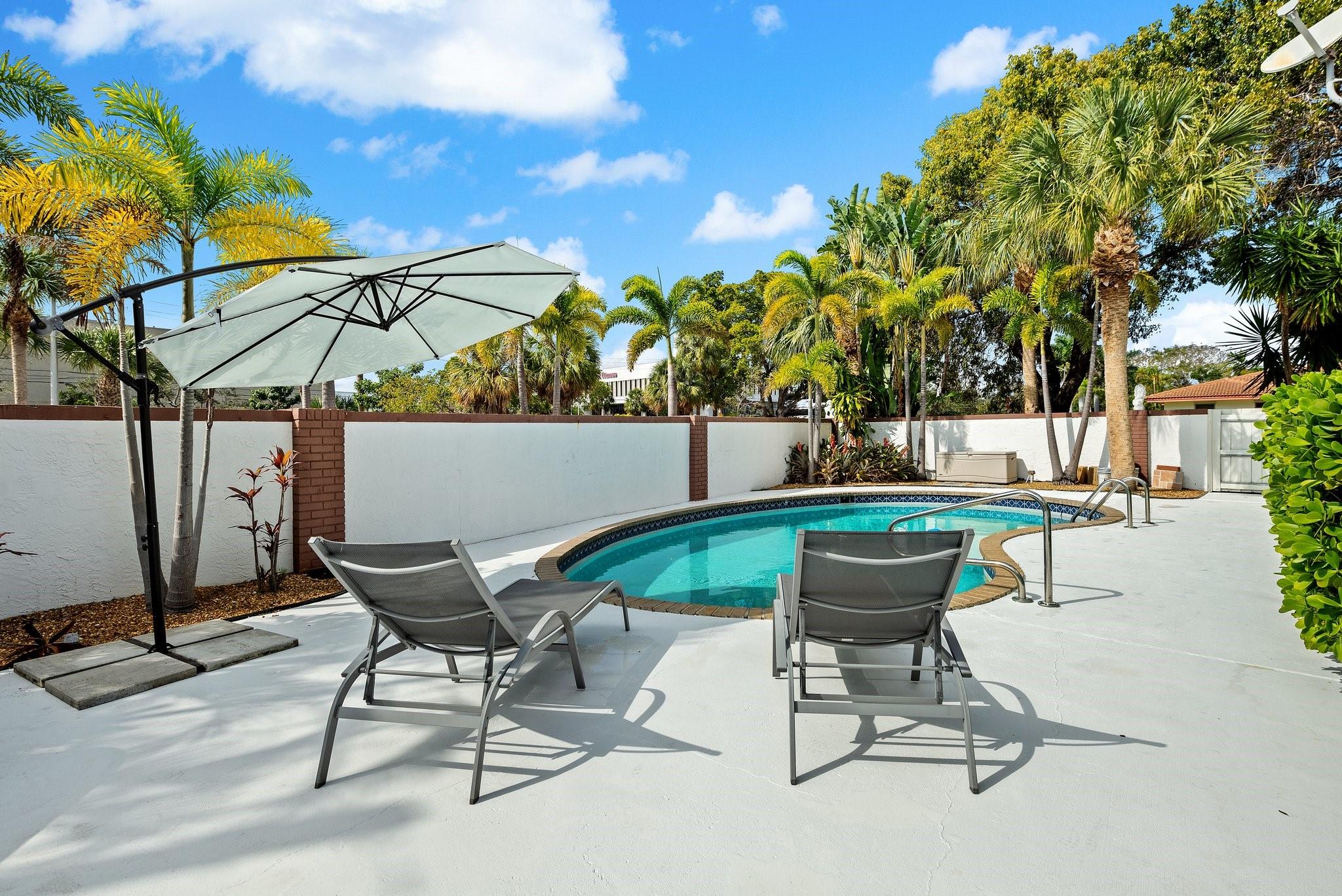 Coral Ridge Country Club - Residential Income