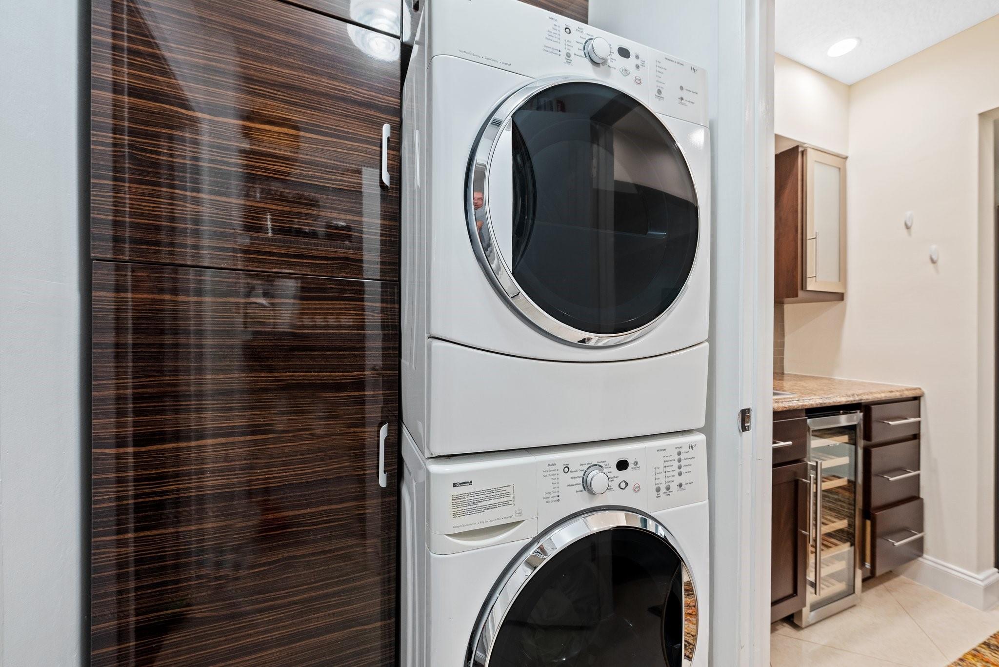 Coral Ridge Country Club - Residential Income