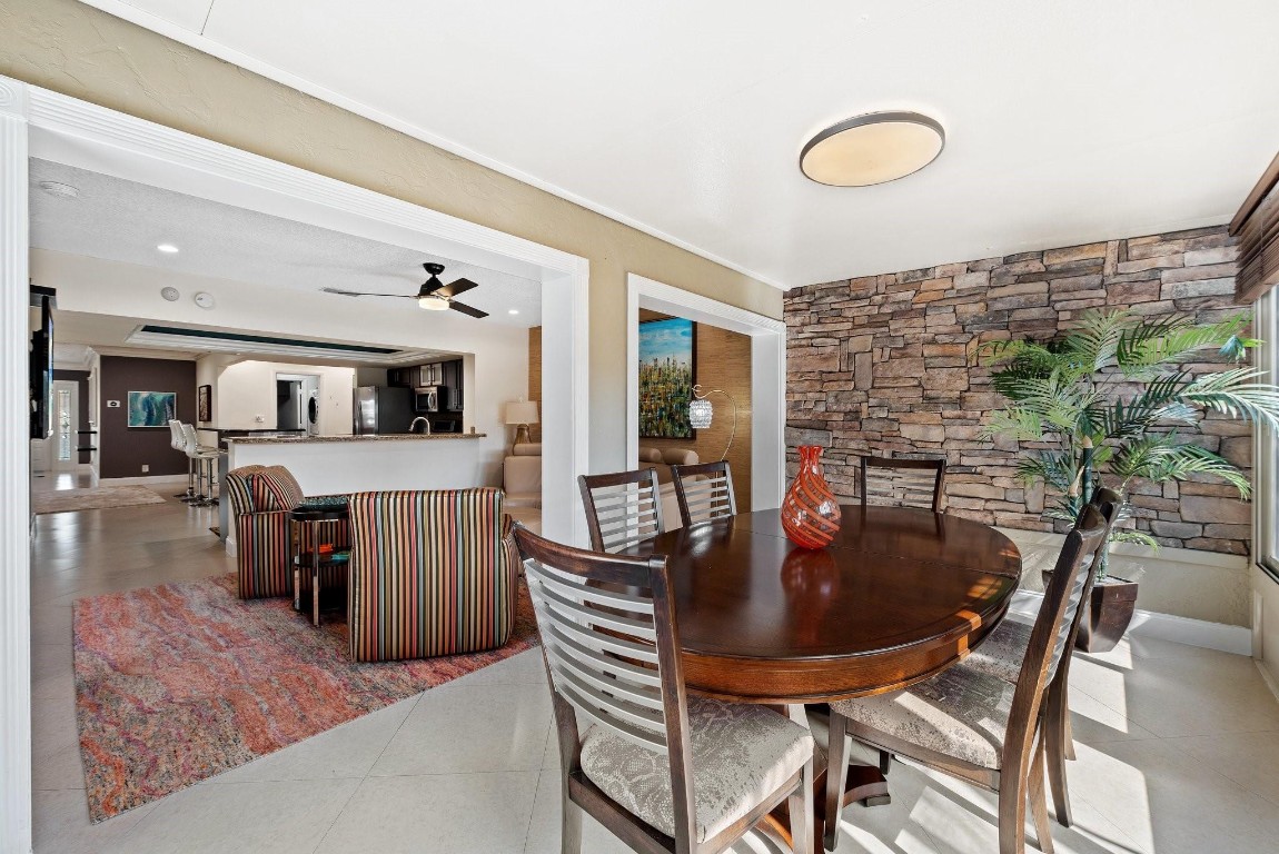 Coral Ridge Country Club - Residential Income