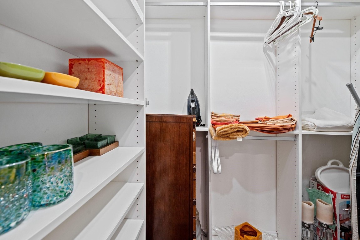 Coral Ridge Country Club - Residential Income