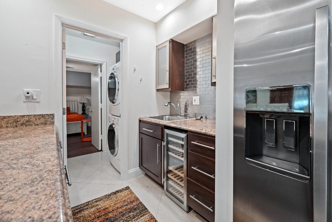 Coral Ridge Country Club - Residential Income