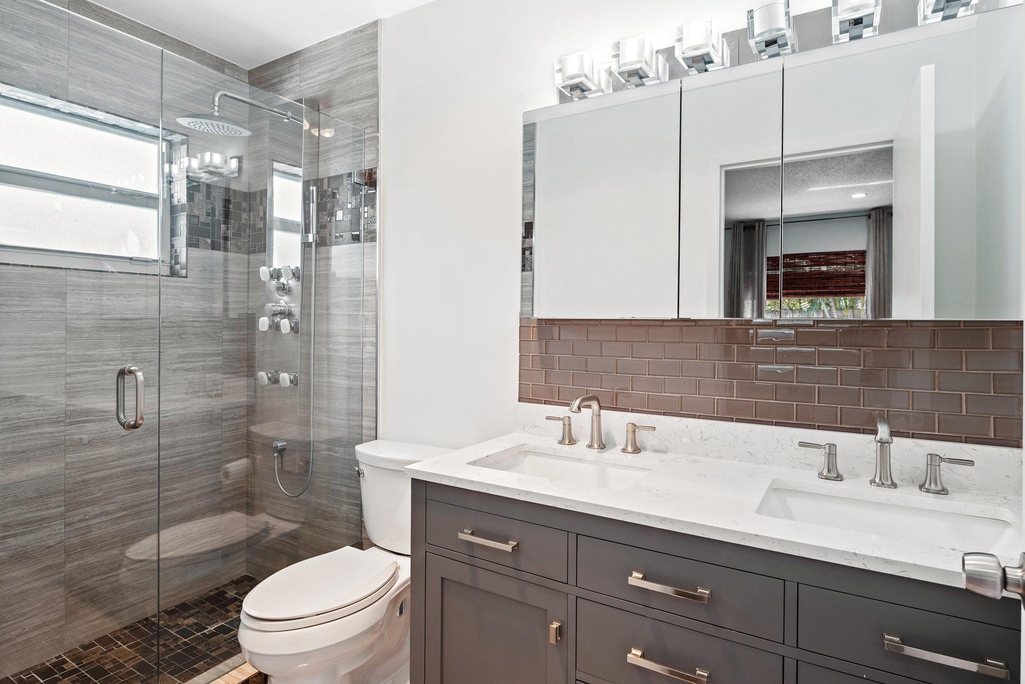 Coral Ridge Country Club - Residential Income