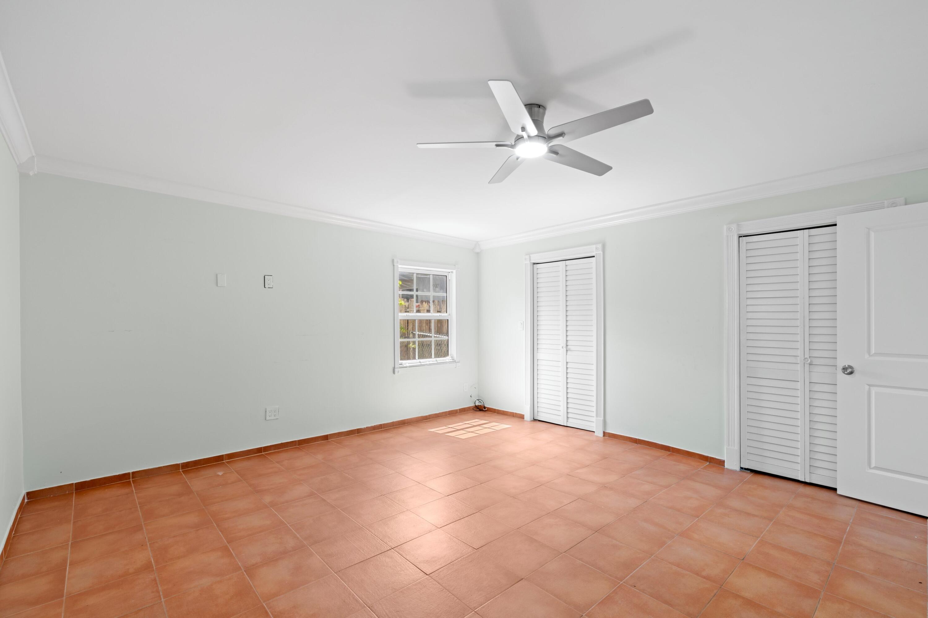 FERNWOOD - Residential Lease