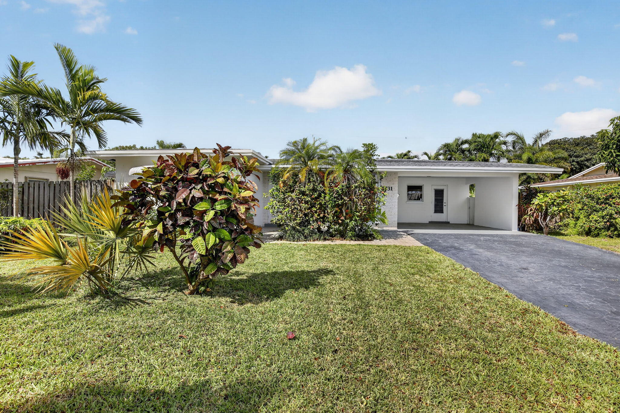 CORAL RIDGE ISLES - Residential