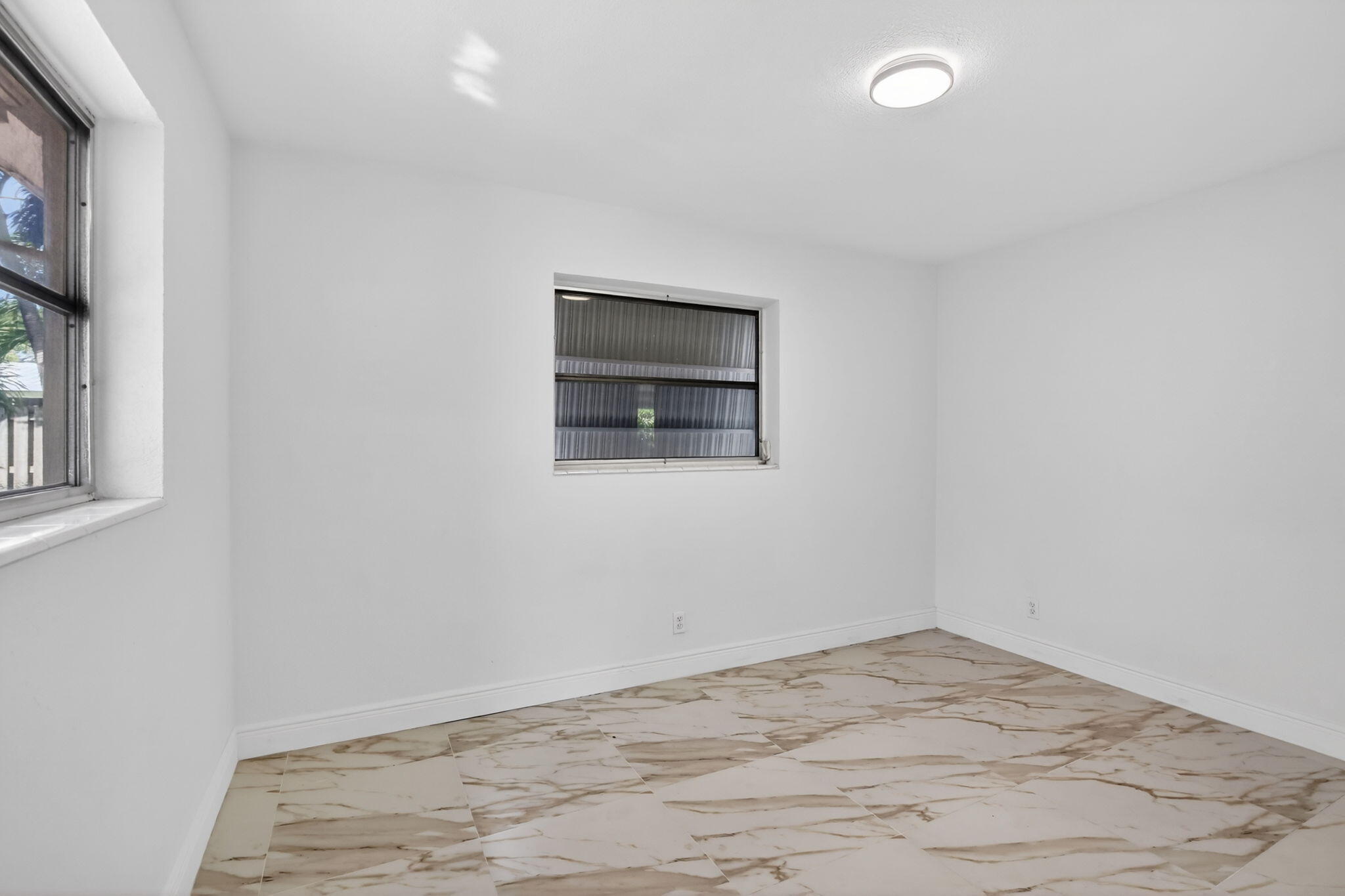 CORAL RIDGE ISLES - Residential