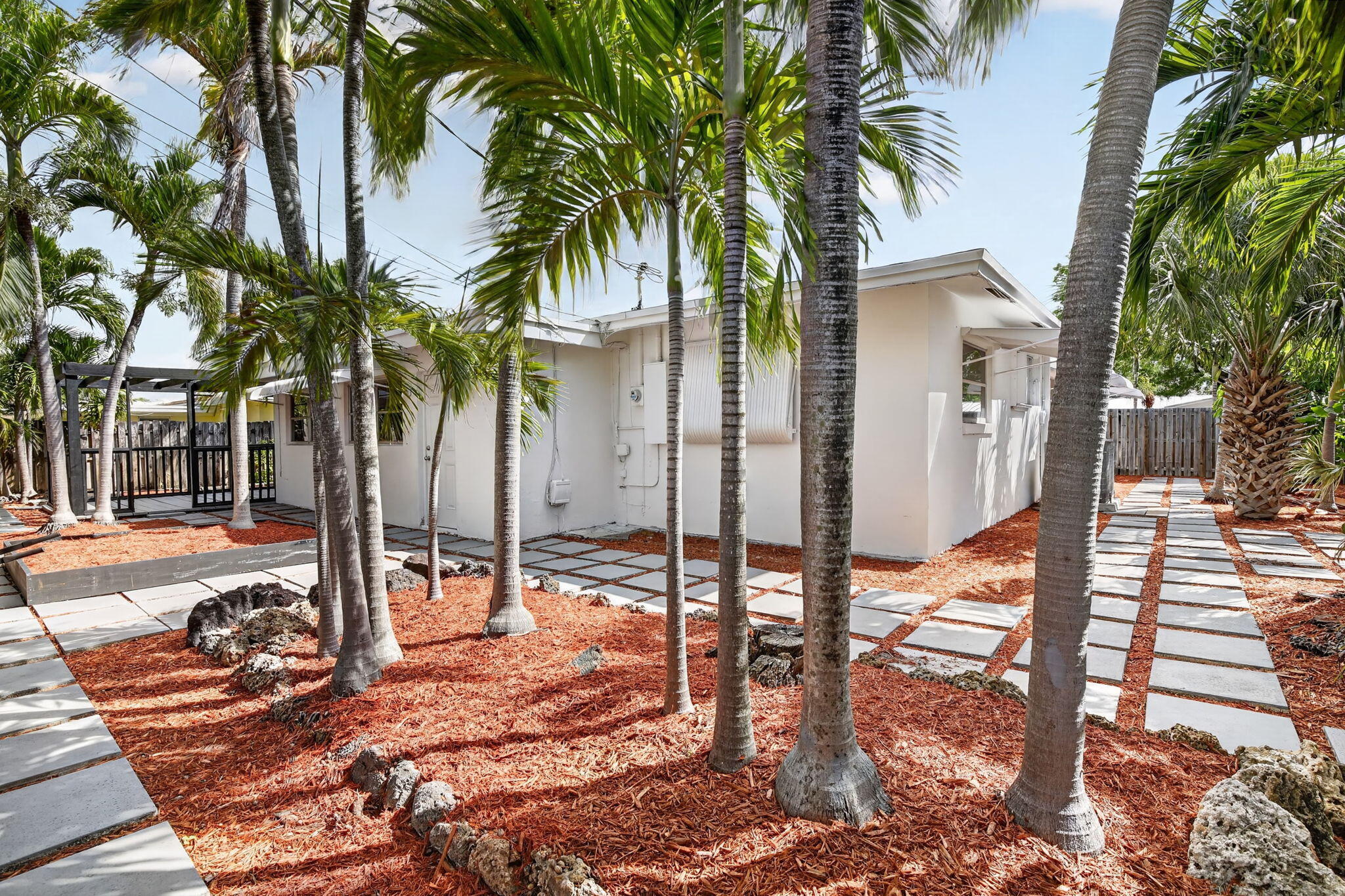 CORAL RIDGE ISLES - Residential
