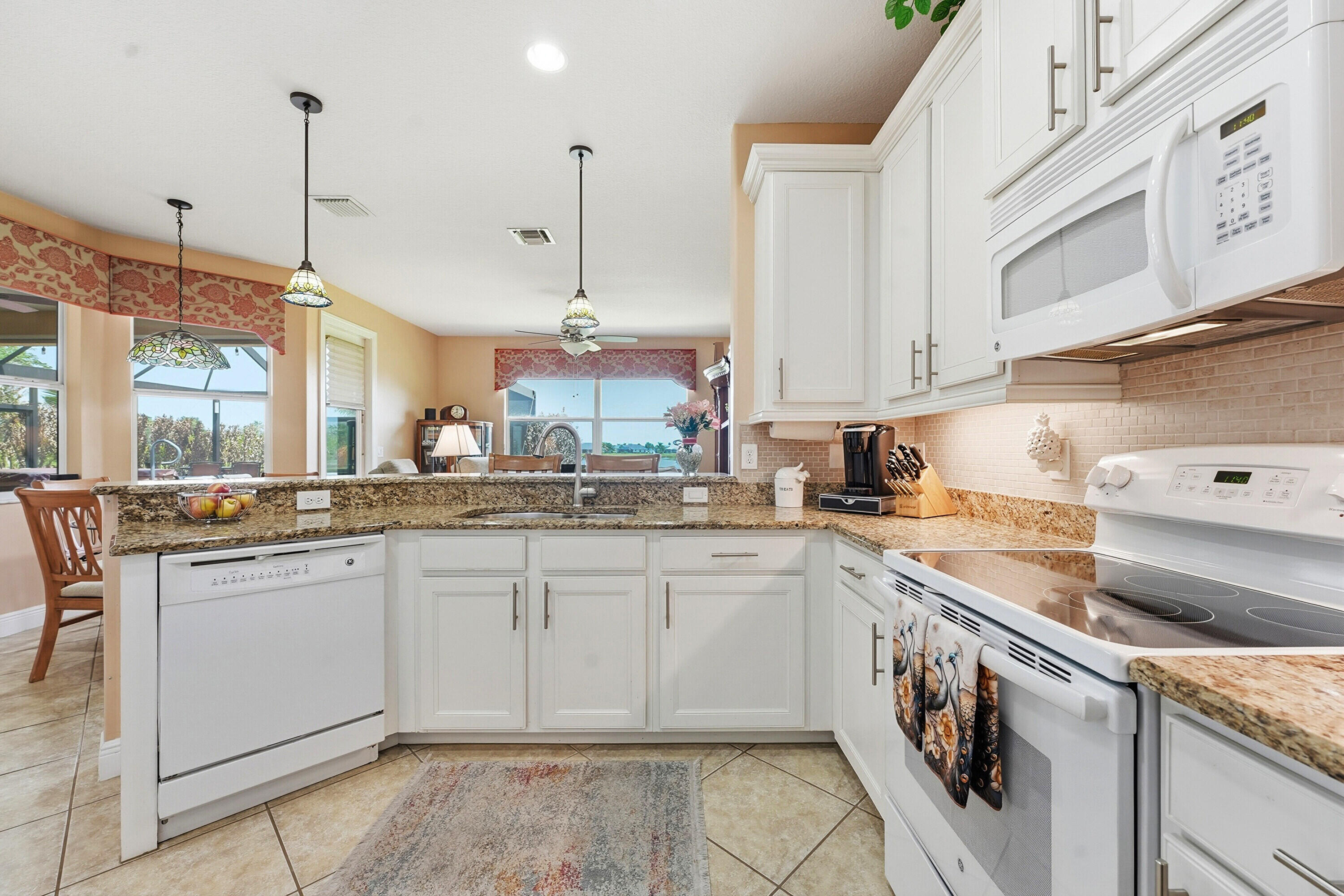SOUTH LAKES SUBDIVISION - Residential