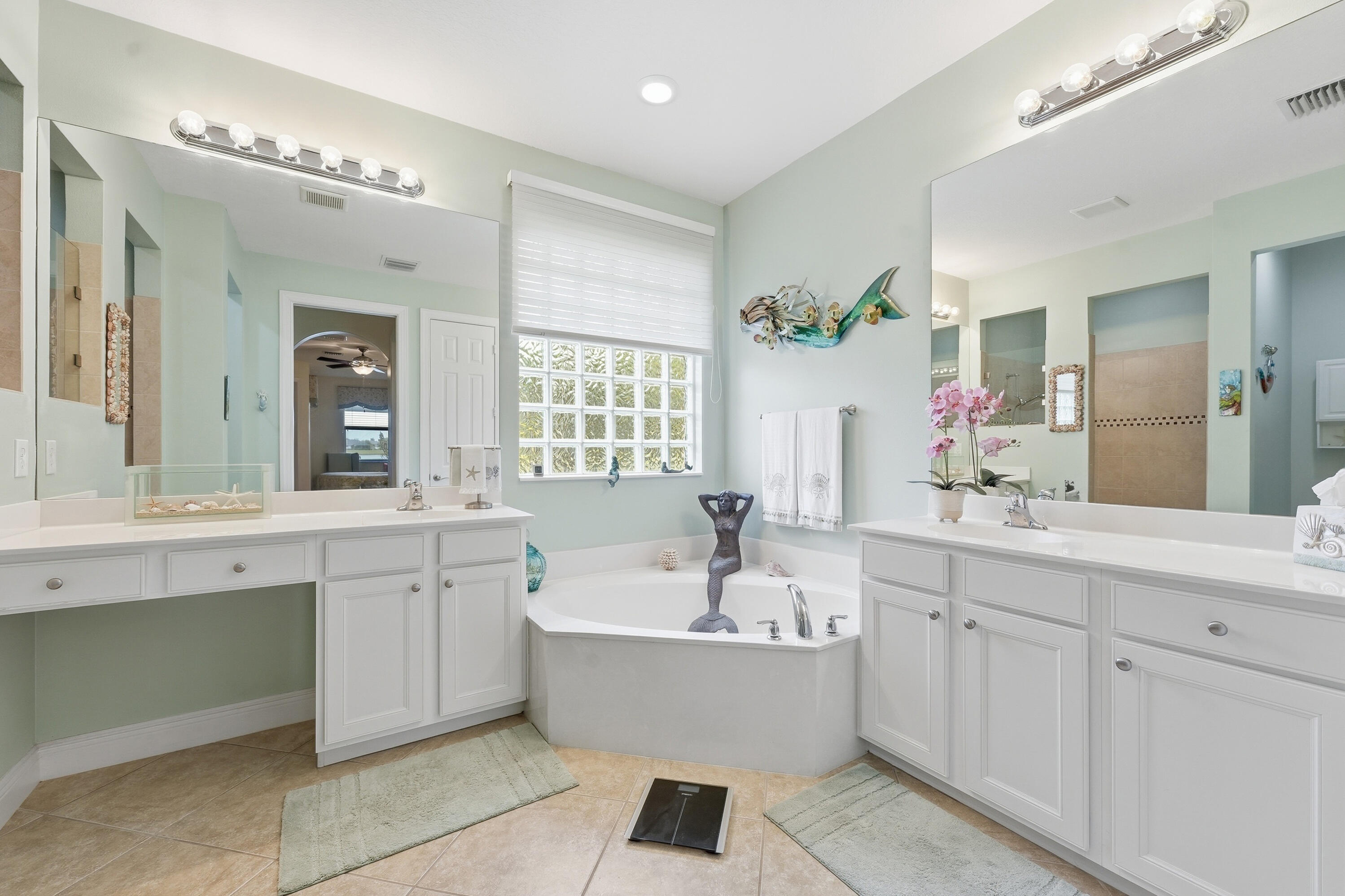 SOUTH LAKES SUBDIVISION - Residential