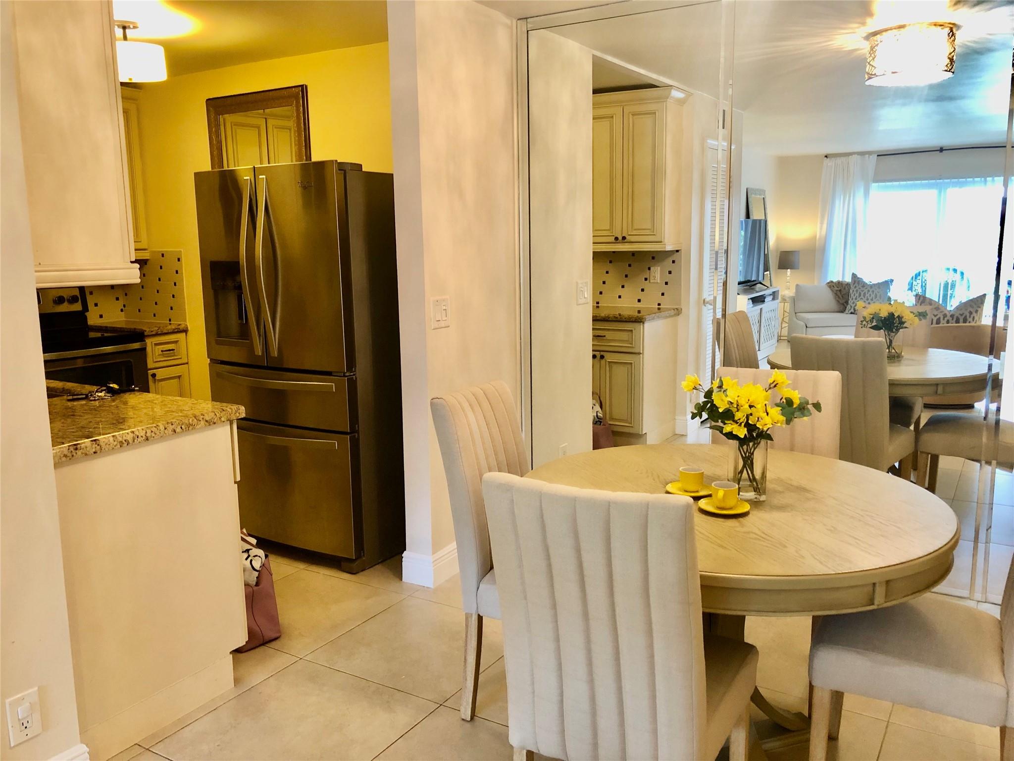 Bay Colony Club Condo - Residential Lease