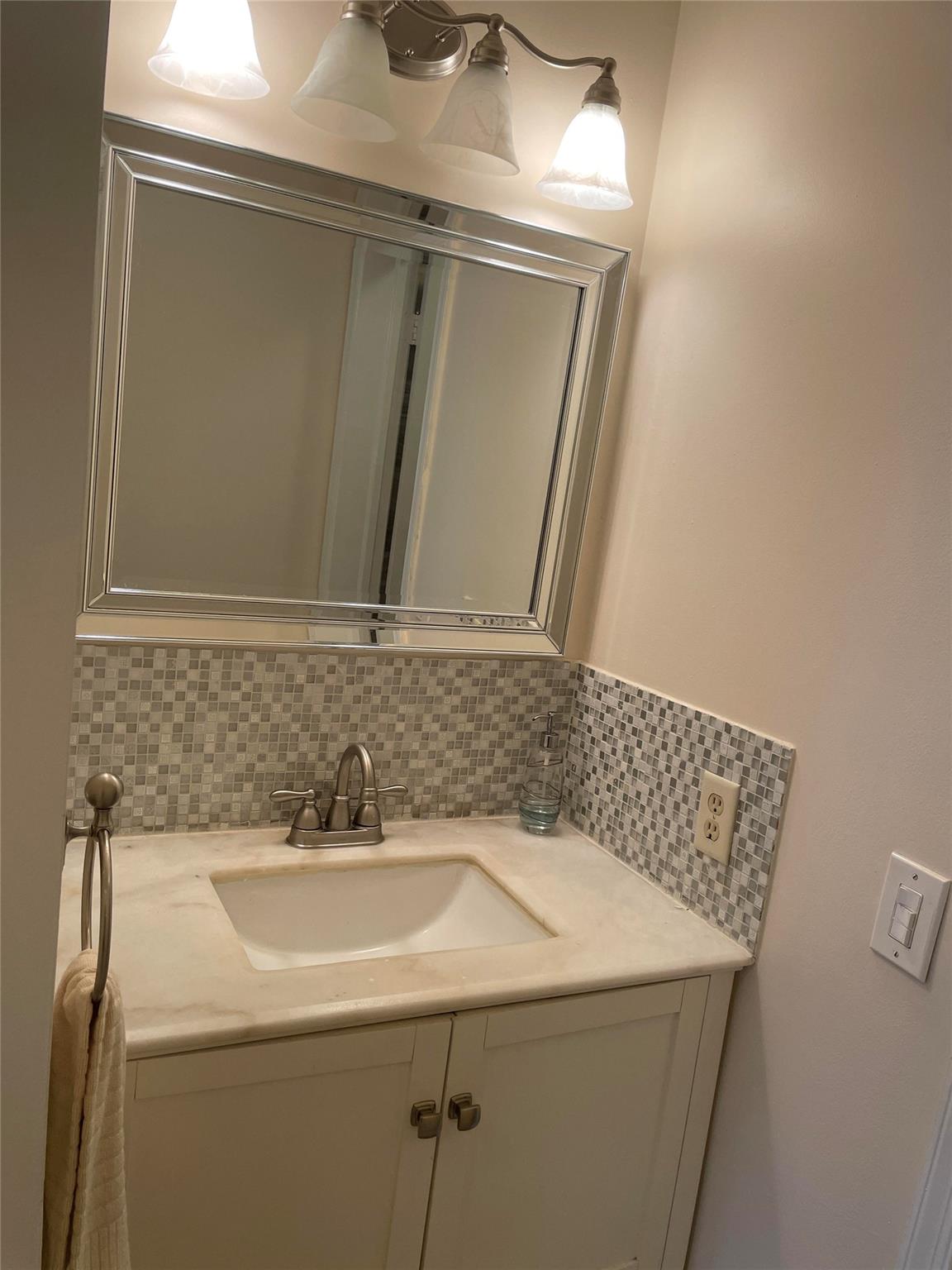 Bay Colony Club Condo - Residential Lease