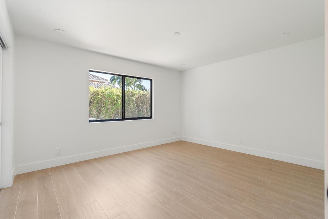 PINE TREE GOLF CLUB - Residential