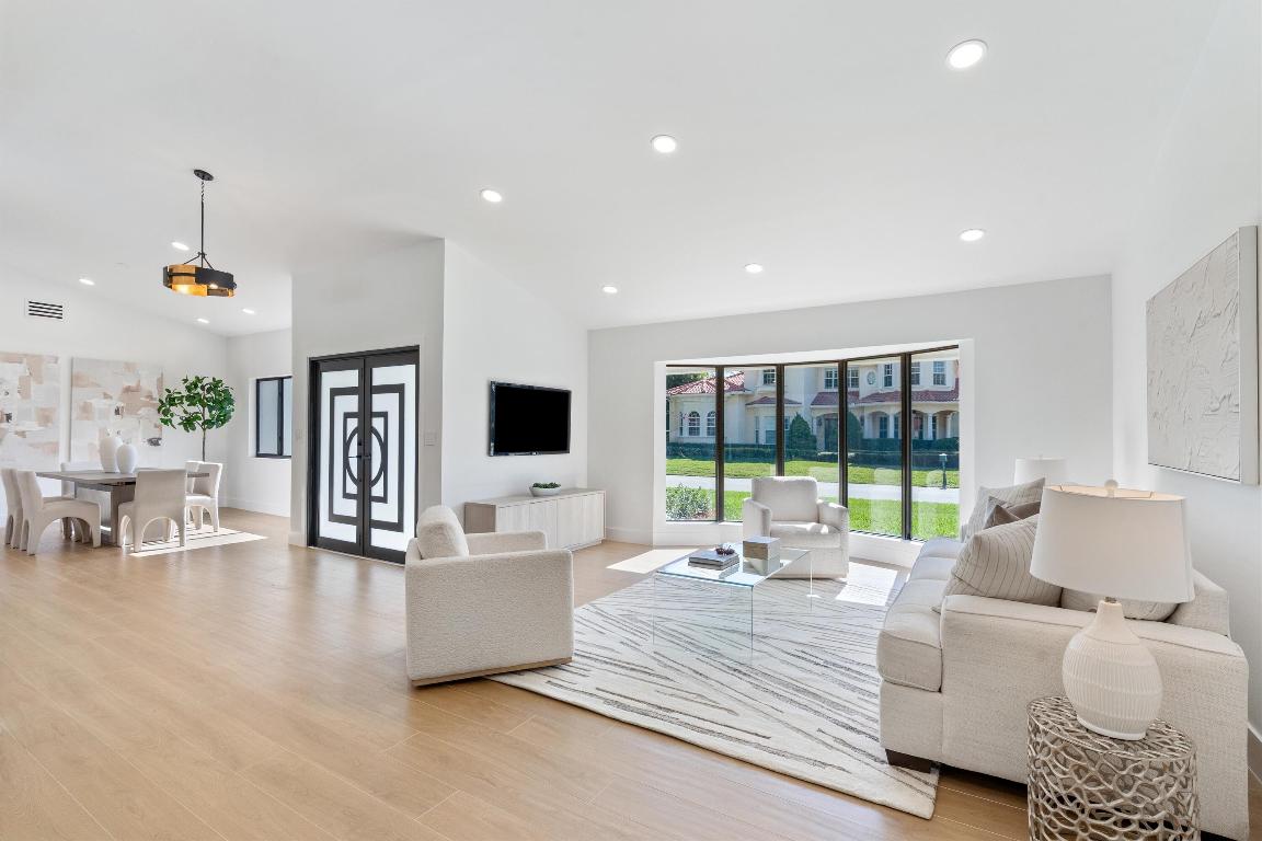 PINE TREE GOLF CLUB - Residential