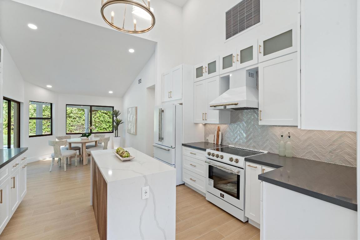 PINE TREE GOLF CLUB - Residential