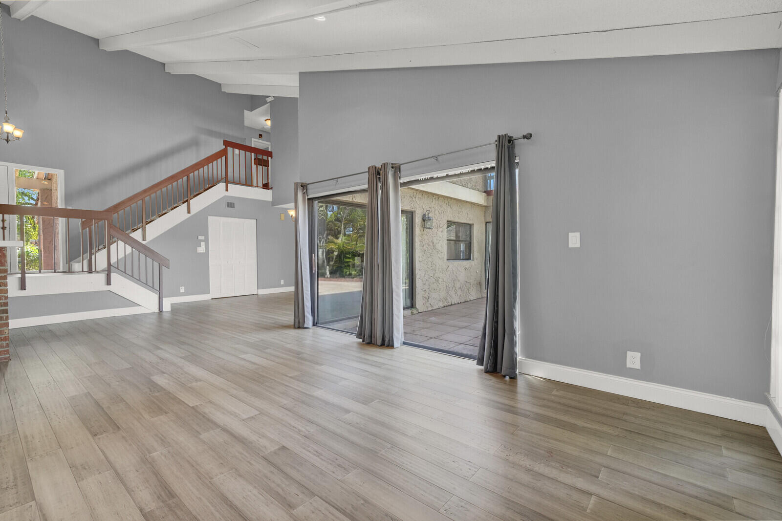 VISTA VERDE SEC 1 OF VIA VERDE - Residential