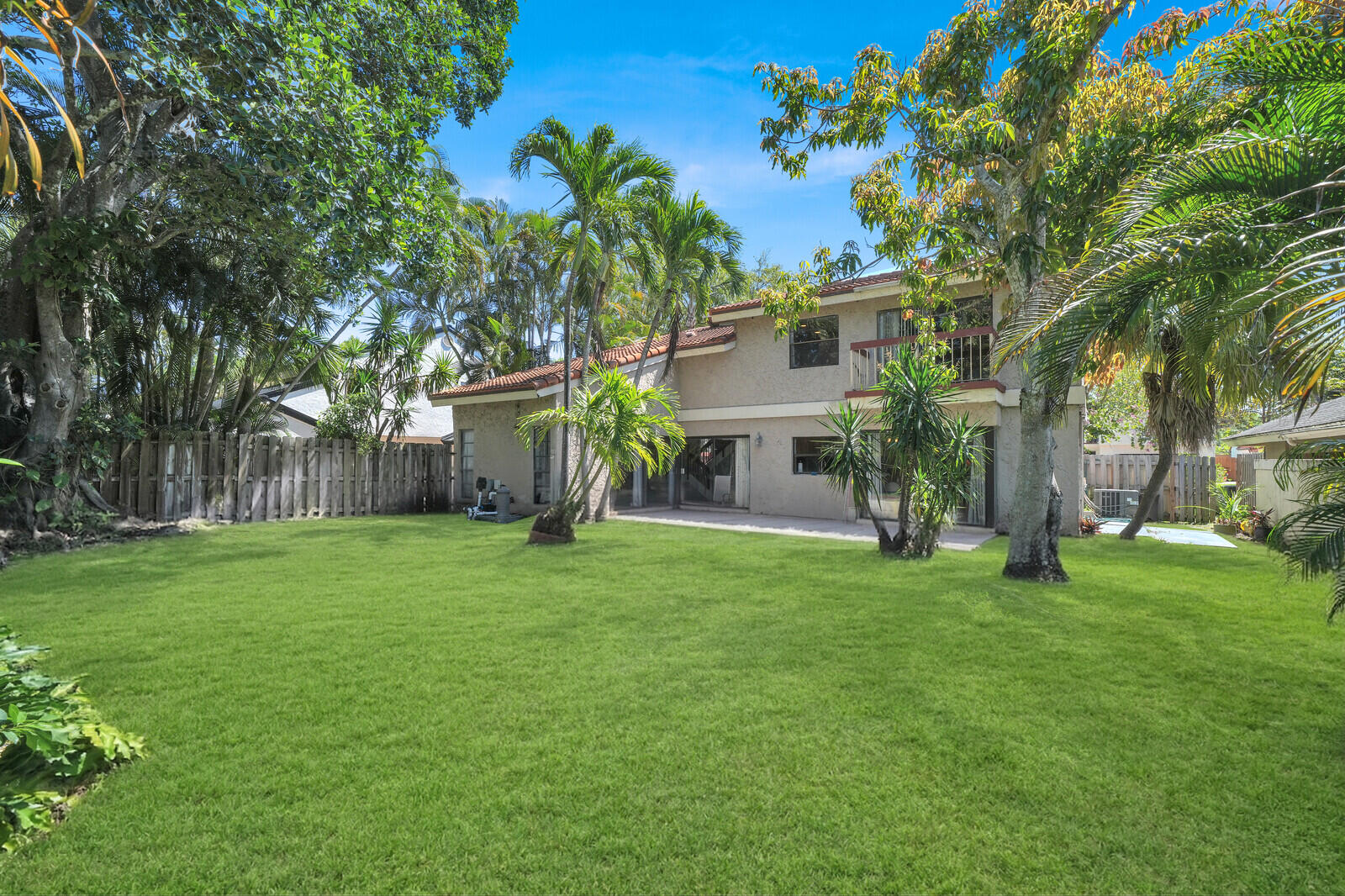 VISTA VERDE SEC 1 OF VIA VERDE - Residential