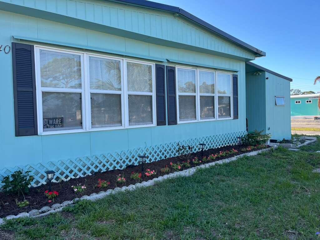 COMMONWEALTH MOBILE ESTATES - Residential