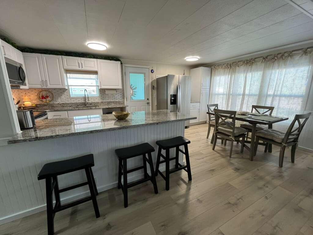 COMMONWEALTH MOBILE ESTATES - Residential