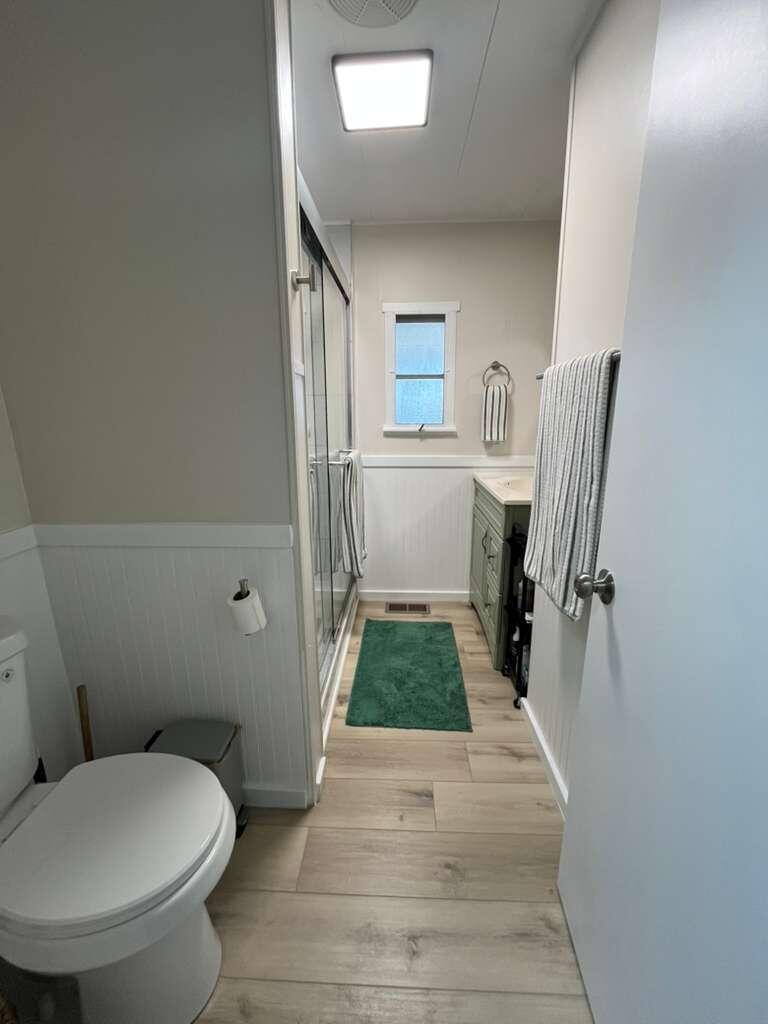 COMMONWEALTH MOBILE ESTATES - Residential