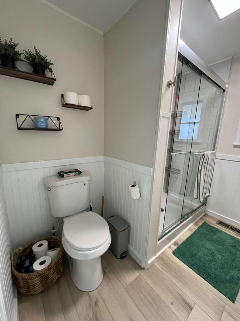 COMMONWEALTH MOBILE ESTATES - Residential