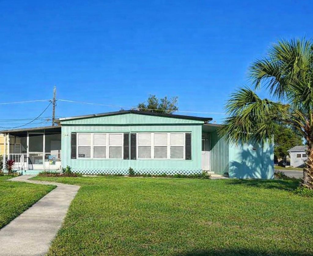 Photo of 5440 Pineland Avenue, Port Orange, FL 32127 (MLS # B26004936)