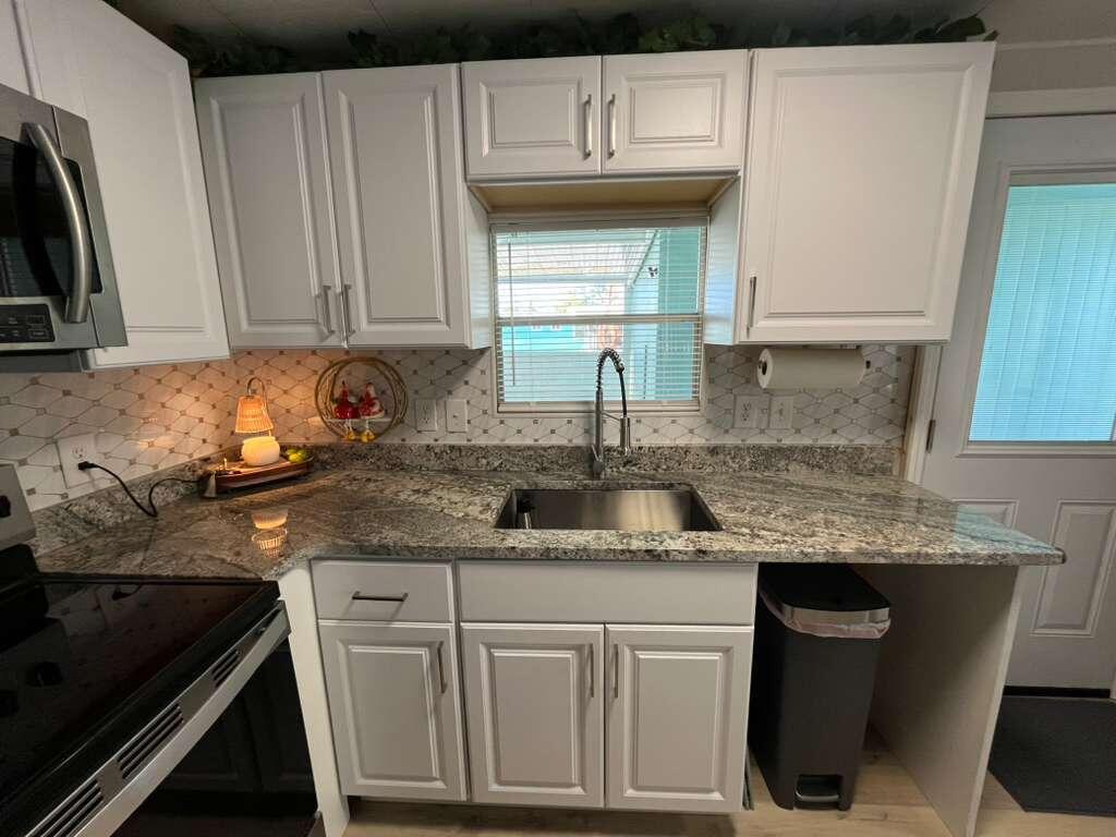 COMMONWEALTH MOBILE ESTATES - Residential