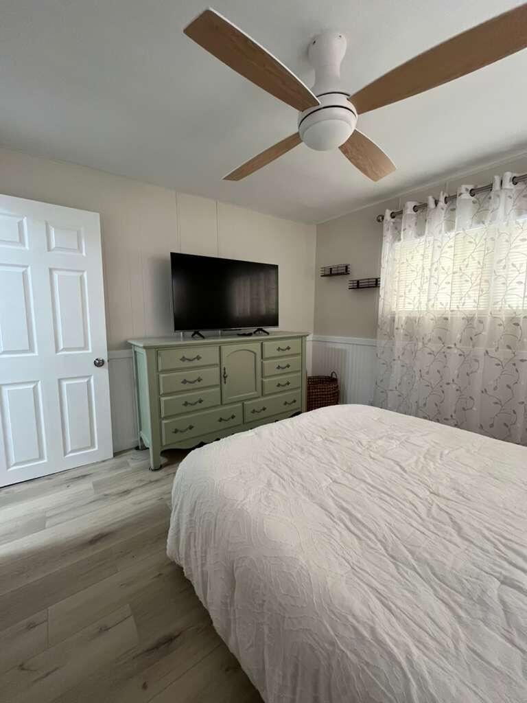 COMMONWEALTH MOBILE ESTATES - Residential