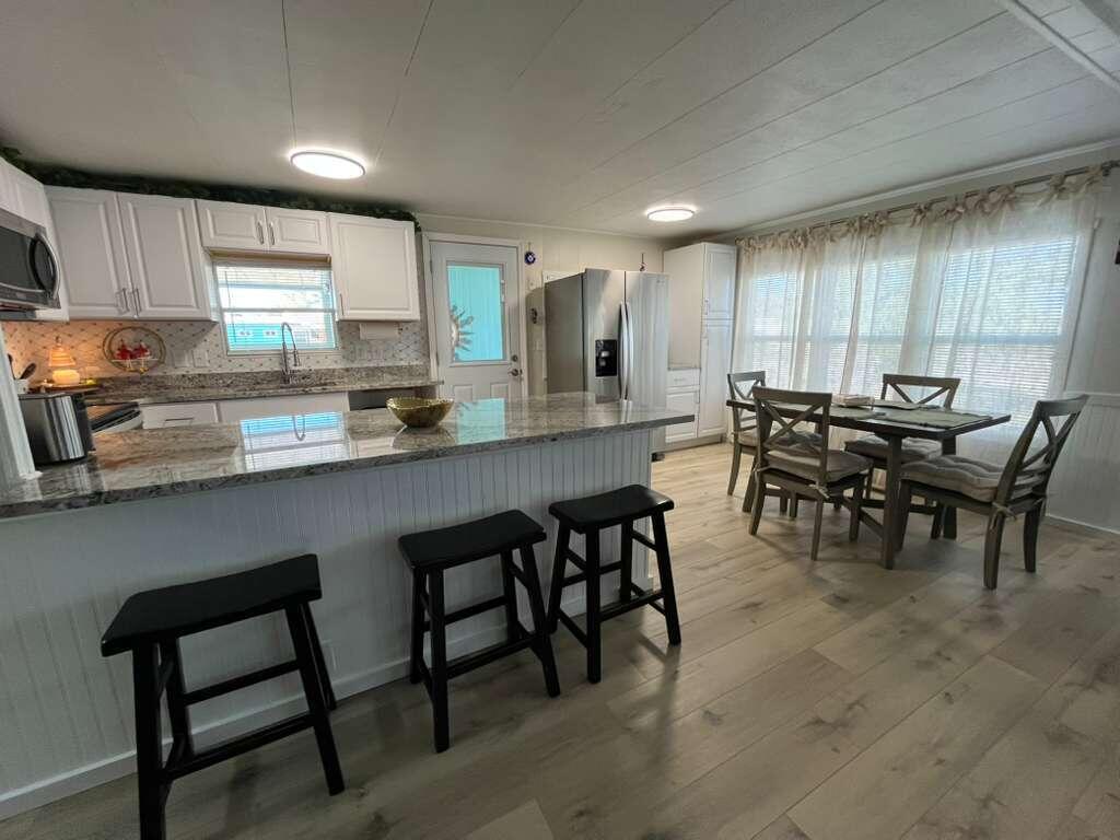 COMMONWEALTH MOBILE ESTATES - Residential