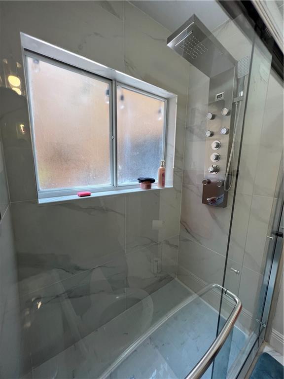 PineApple Park - Residential