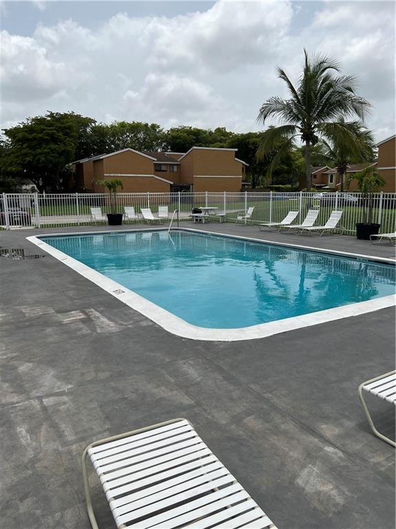 PineApple Park - Residential