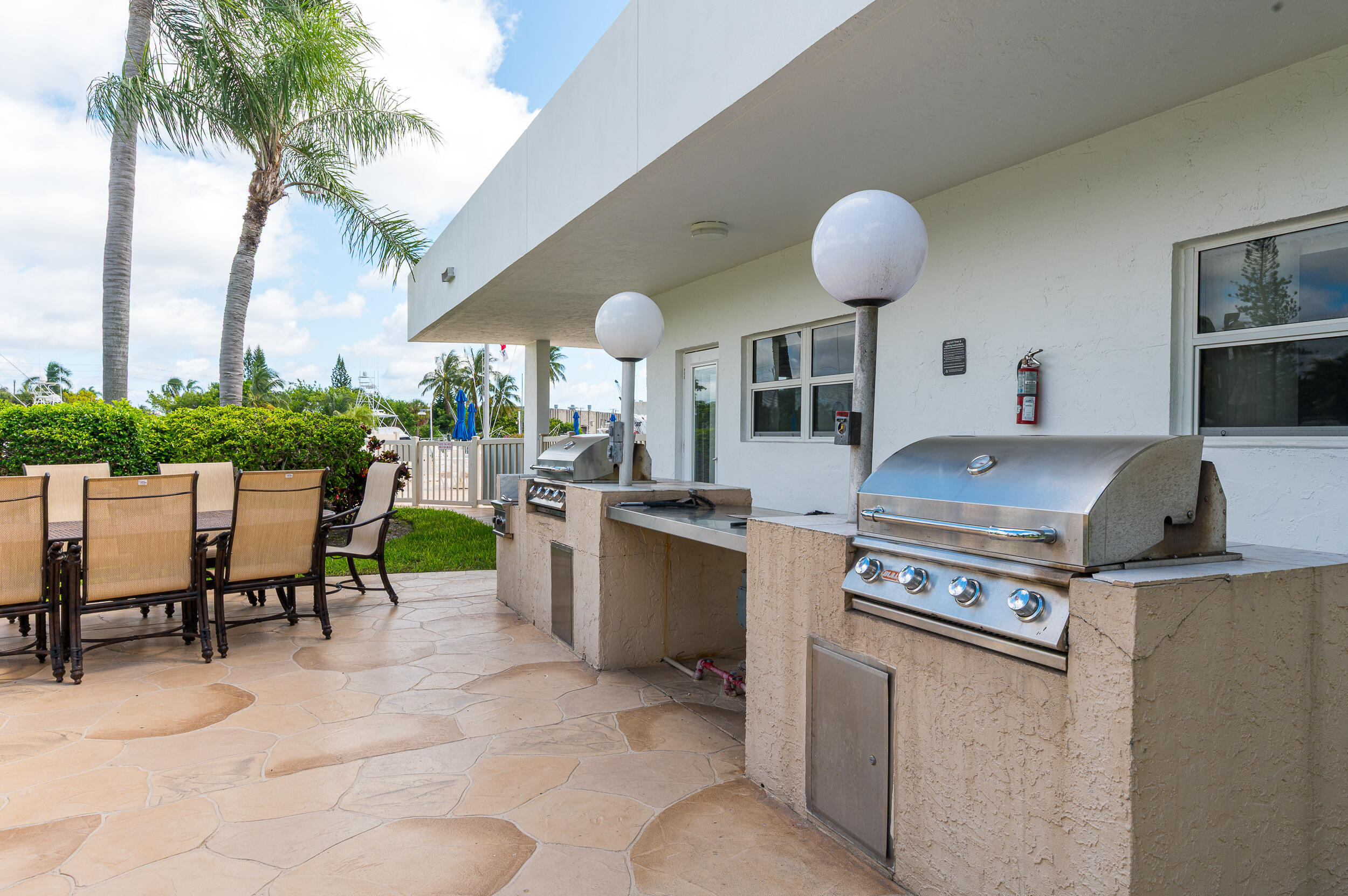 GARDEN-AIRE VILLAGE - Residential