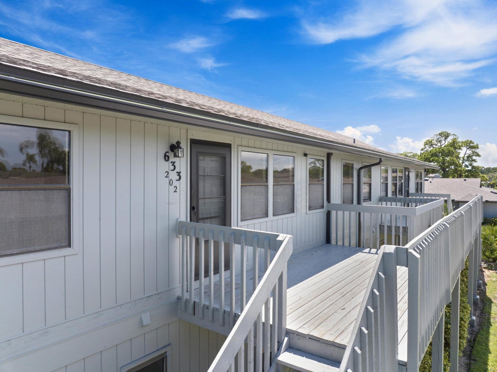 Photo of 633 Centre Court SW #202, Vero Beach, FL 32962 (MLS # R11093506)