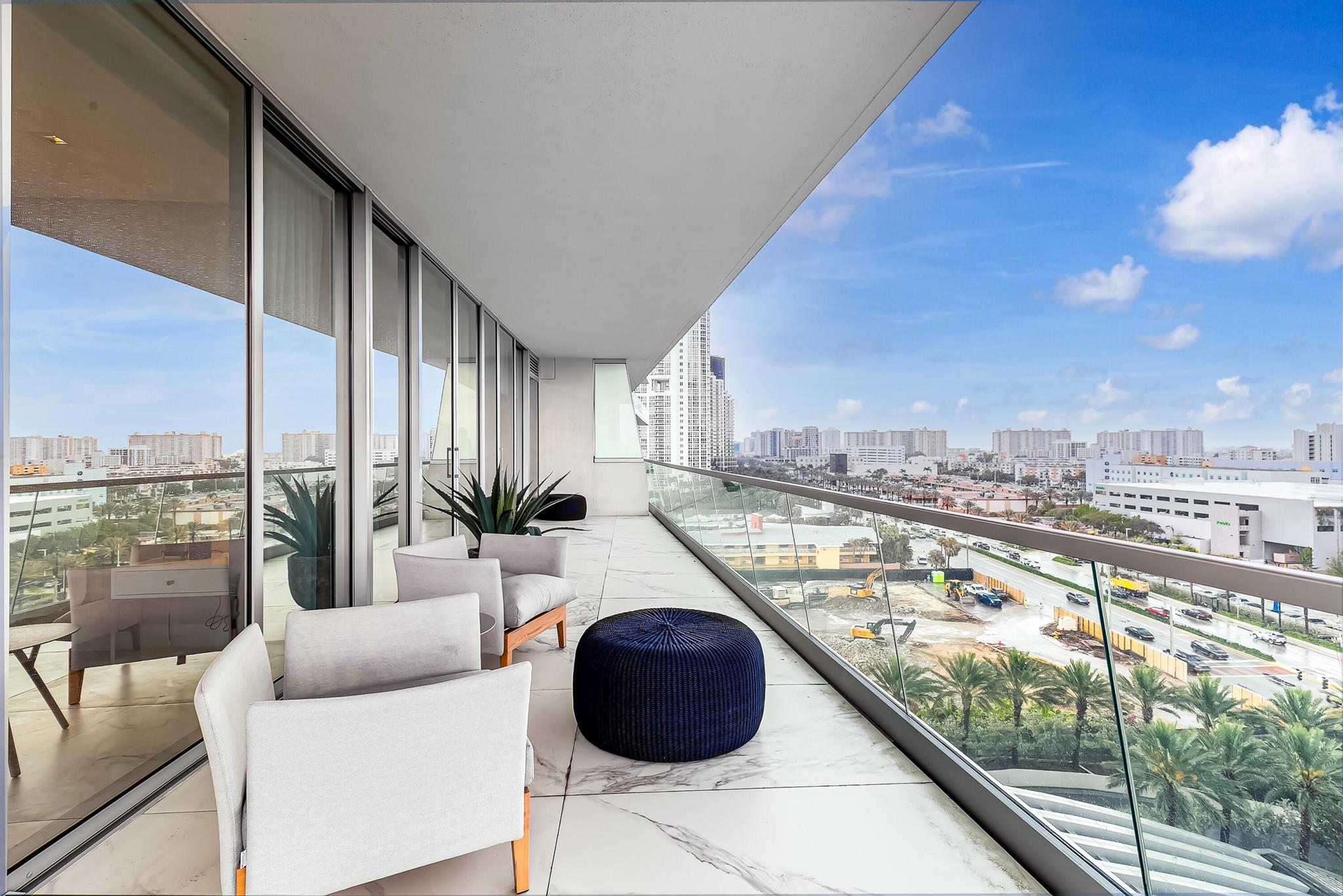 Turnberry Ocean Club - Residential