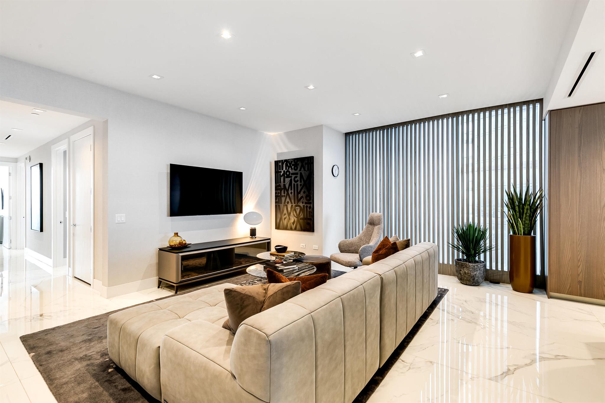 Turnberry Ocean Club - Residential