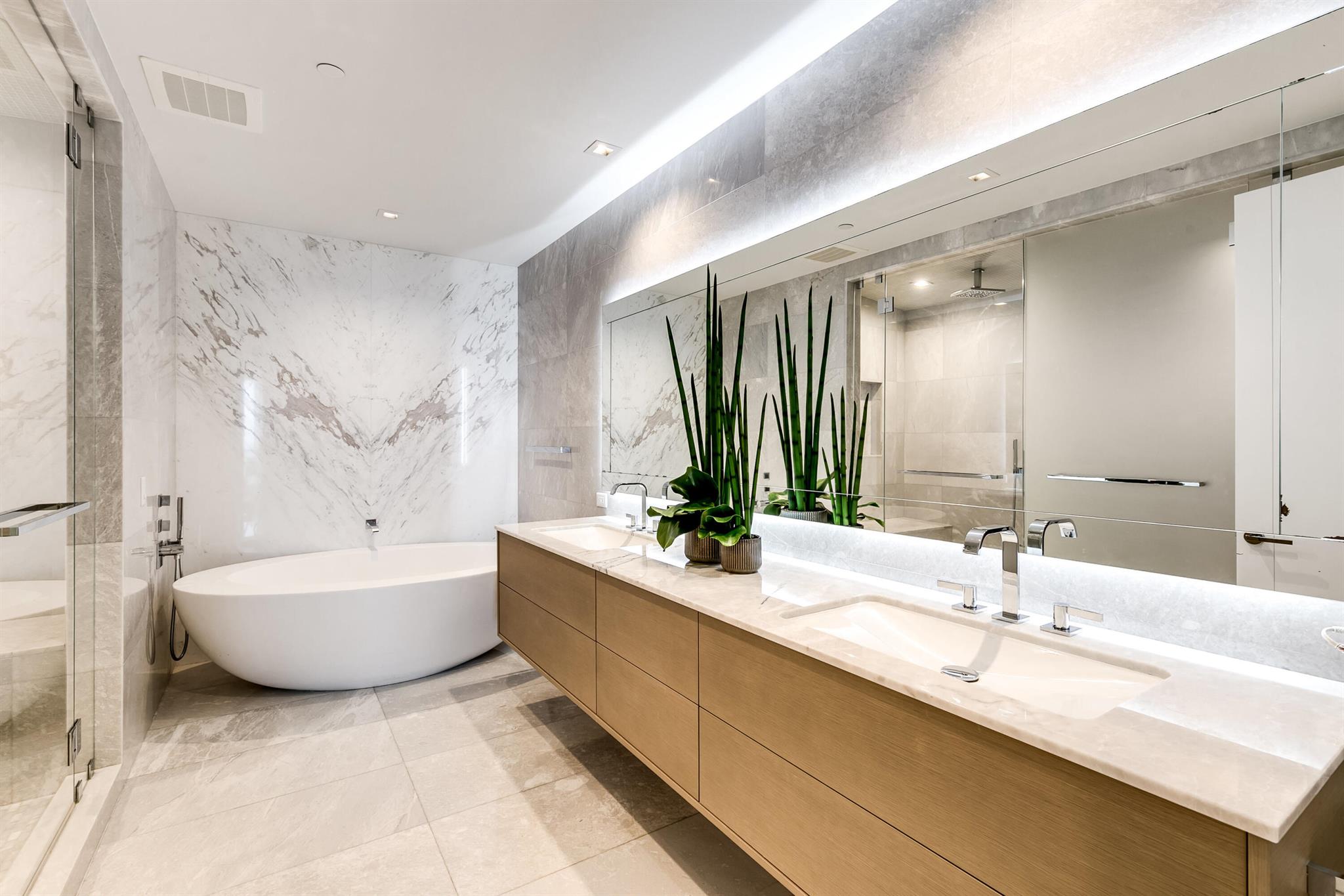 Turnberry Ocean Club - Residential