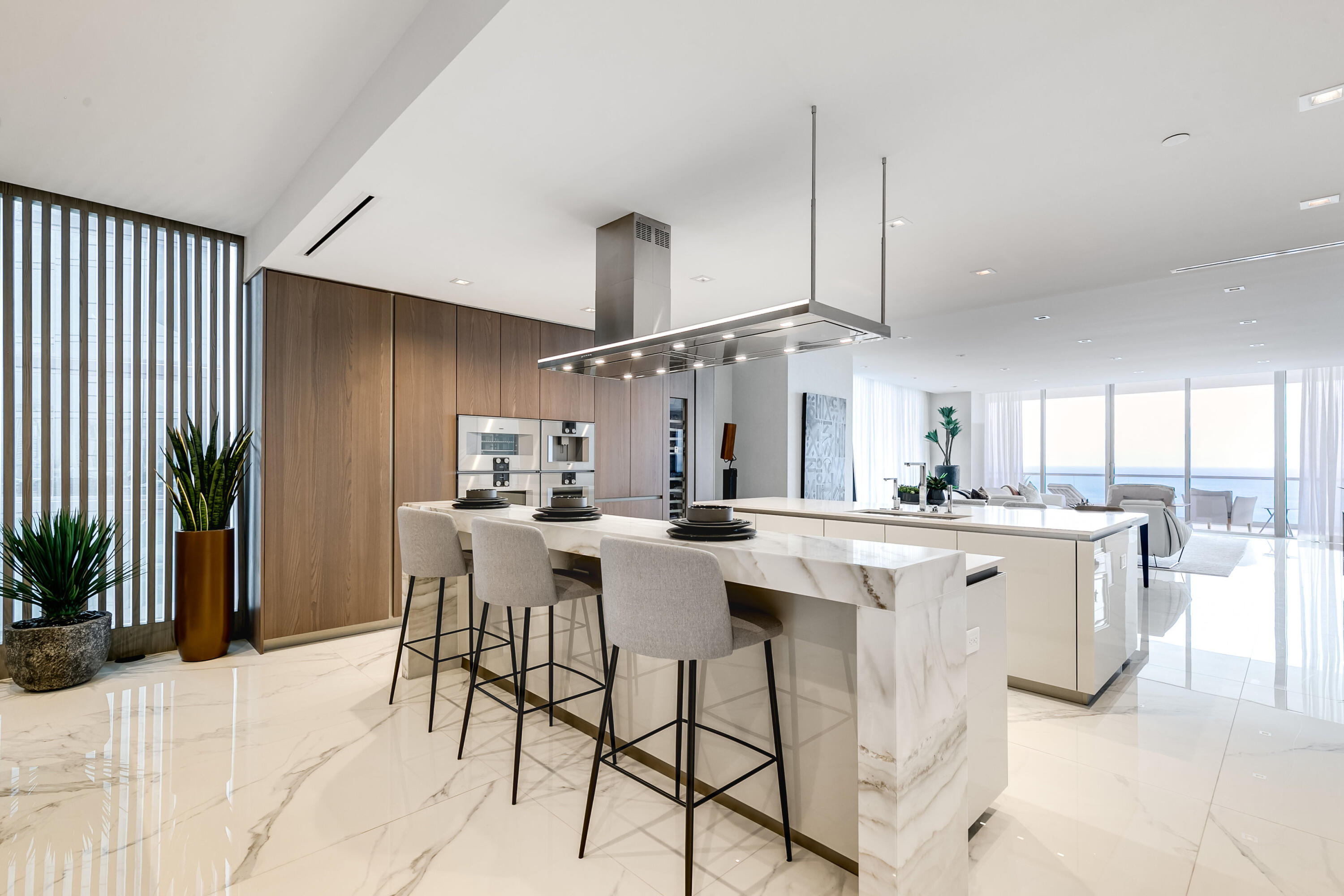 Turnberry Ocean Club - Residential