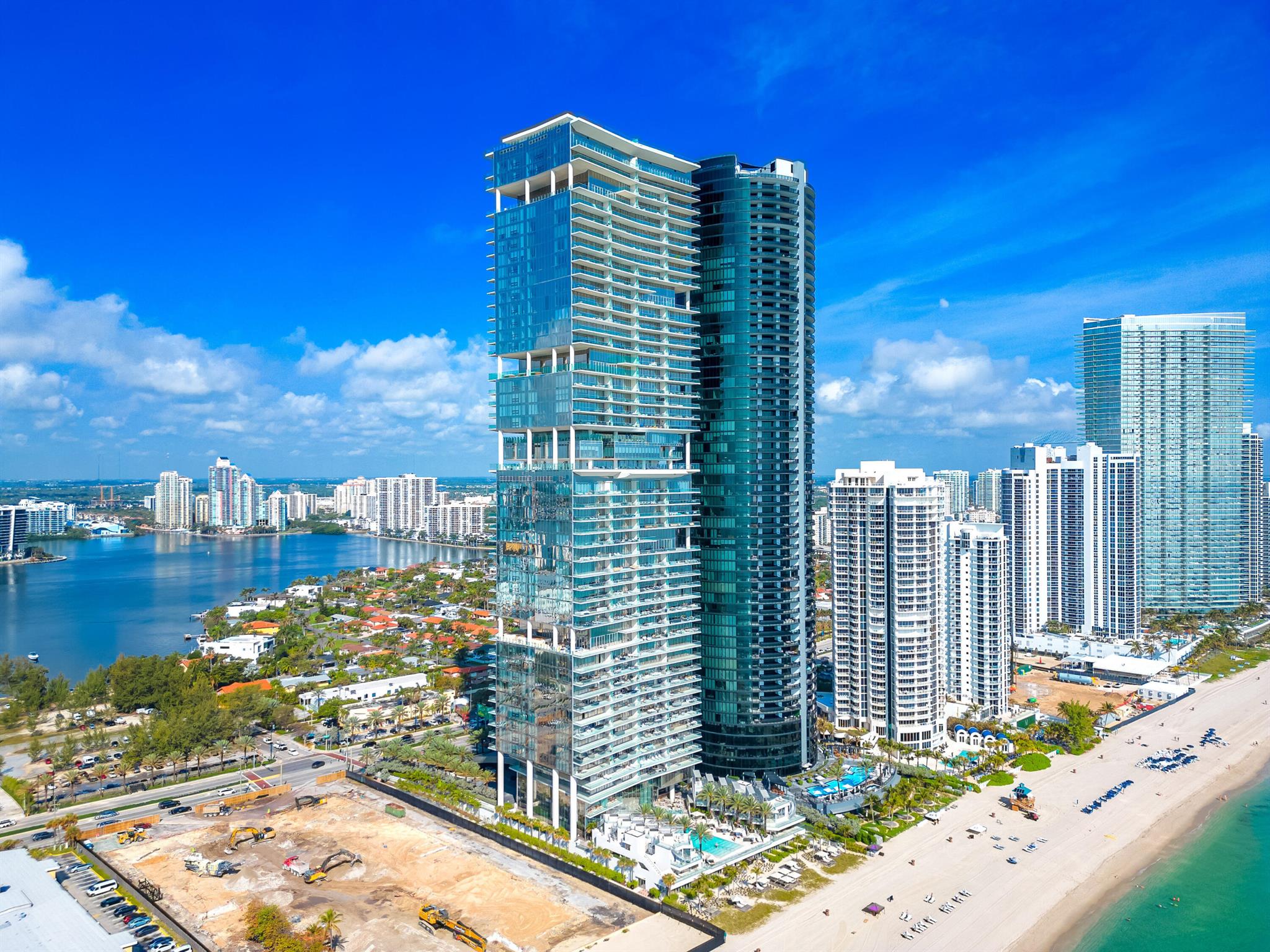 Turnberry Ocean Club - Residential