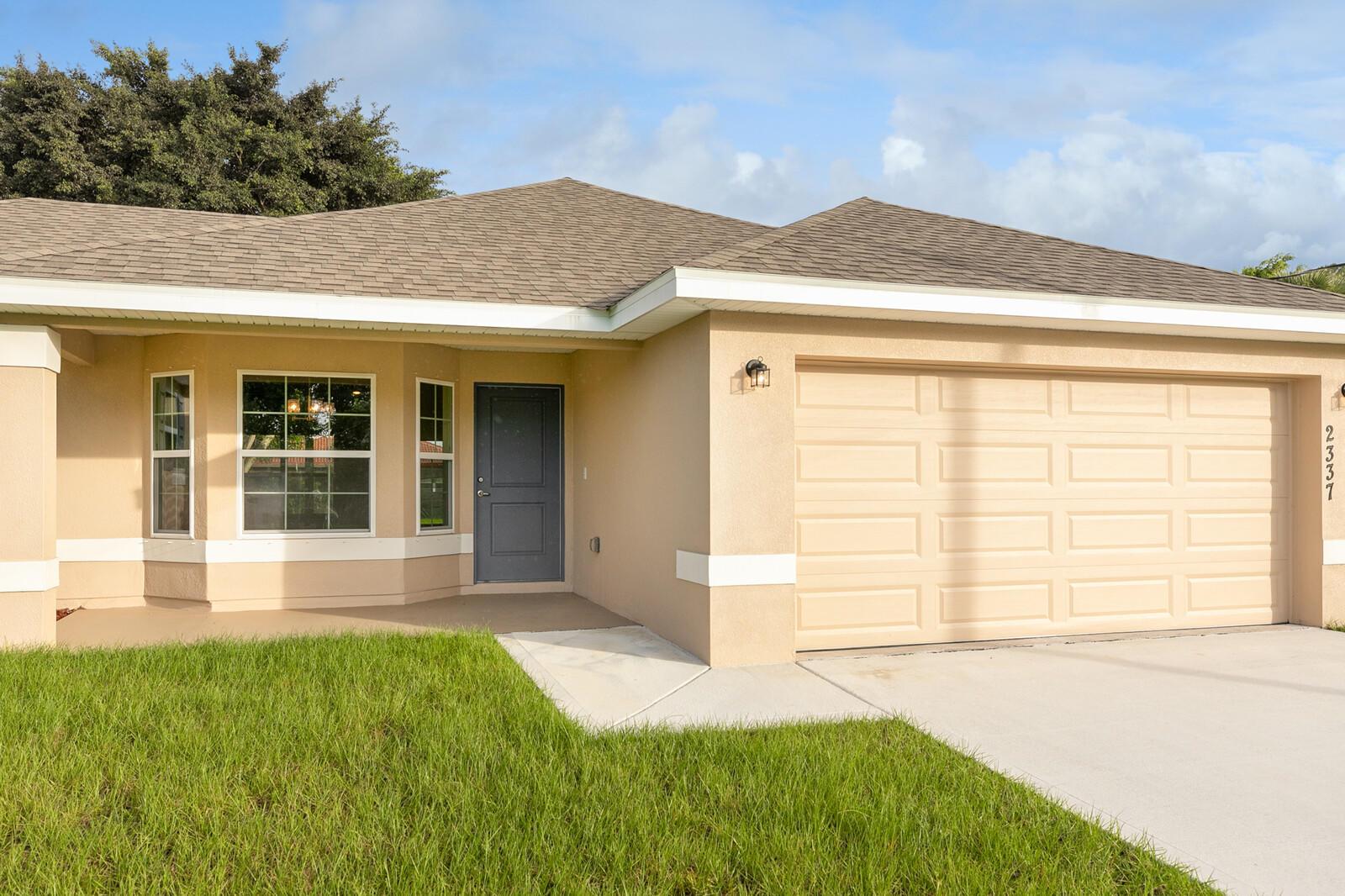 784 SW Port St Lucie Boulevard