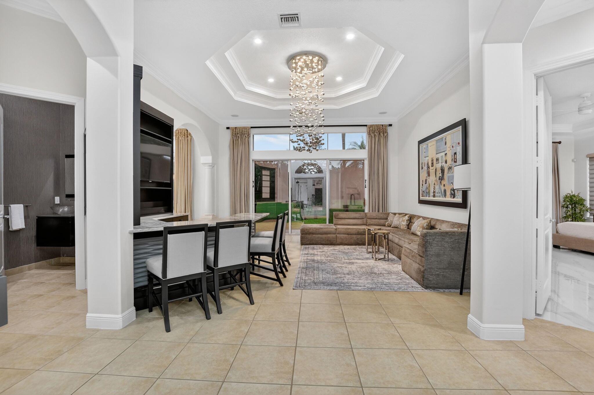 Mizner Country Club - Residential