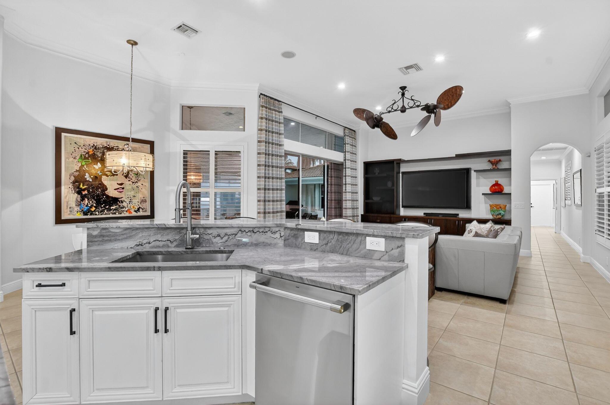 Mizner Country Club - Residential