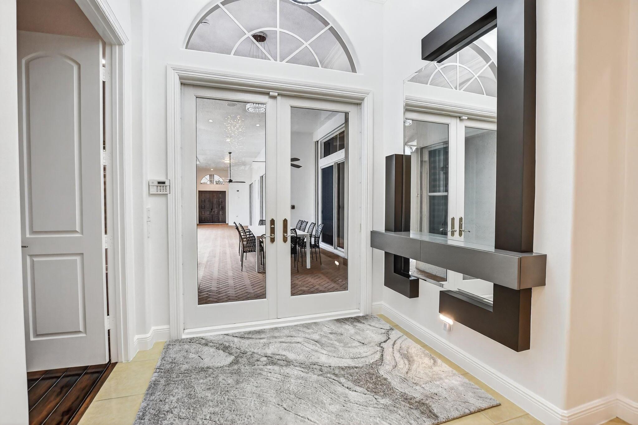 Mizner Country Club - Residential