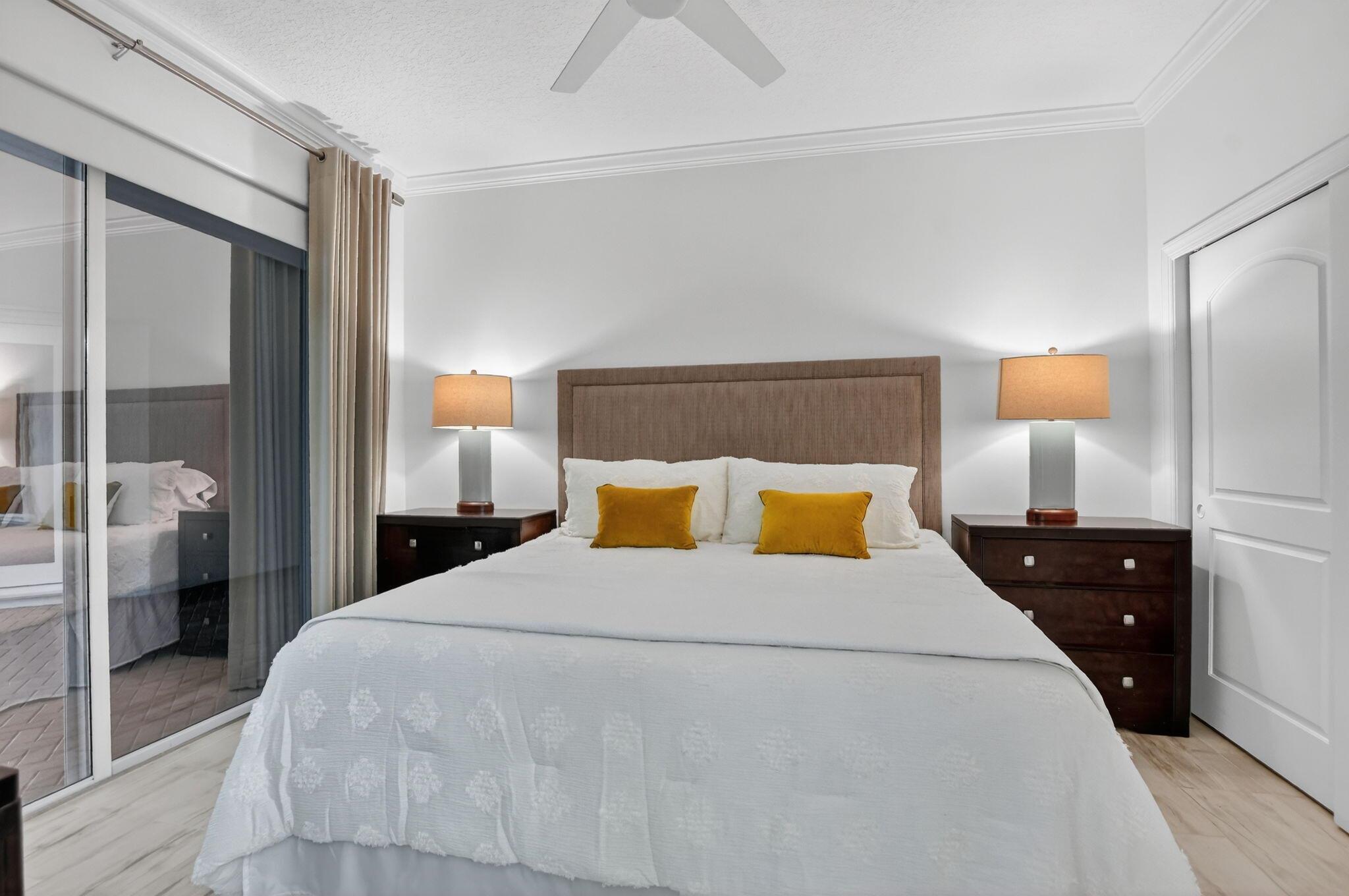 Mizner Country Club - Residential