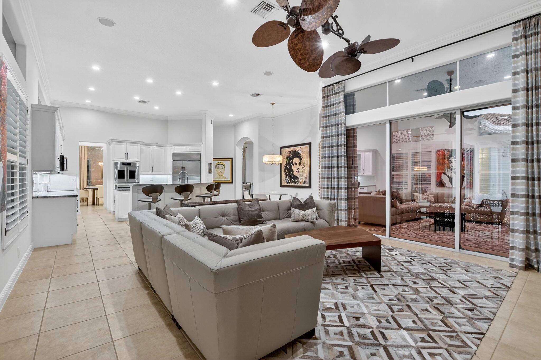 Mizner Country Club - Residential