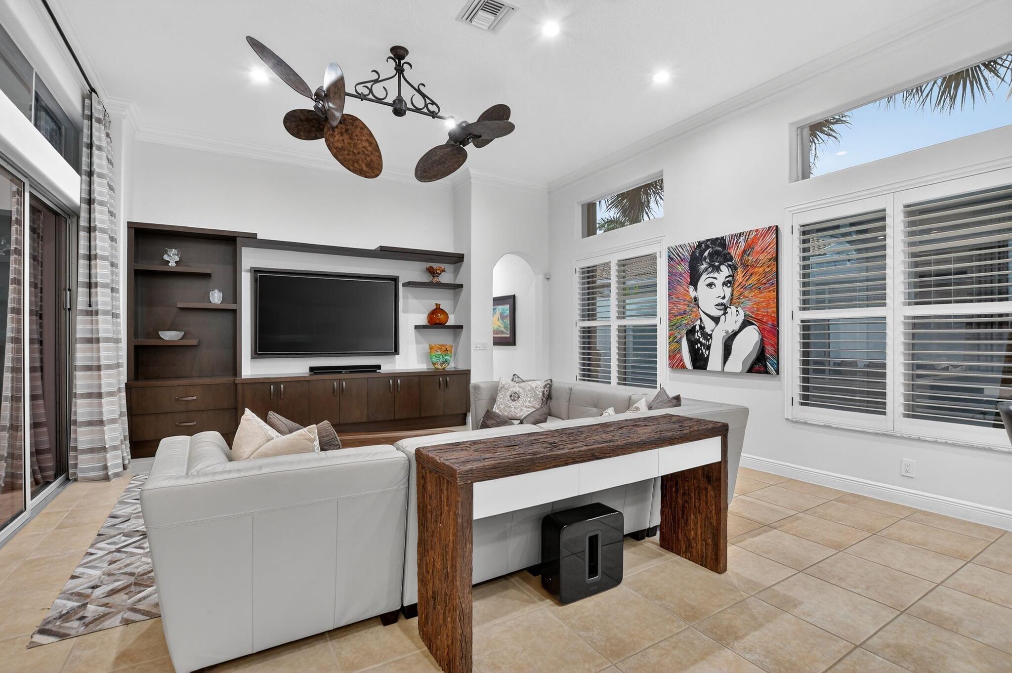 Mizner Country Club - Residential