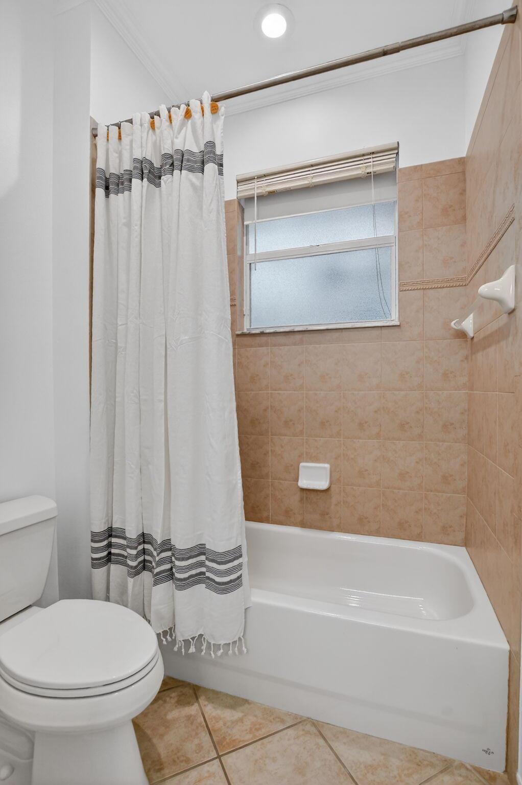 Mizner Country Club - Residential