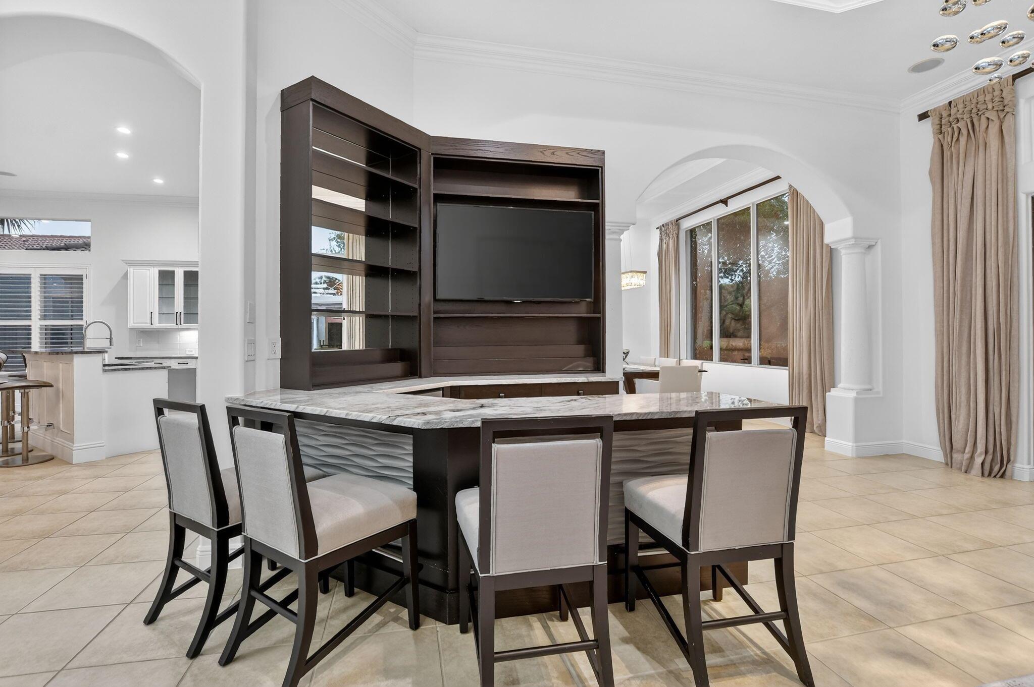 Mizner Country Club - Residential