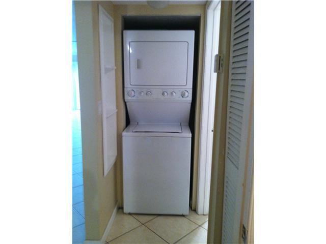 CORAL PLAZA CONDO - Residential Lease