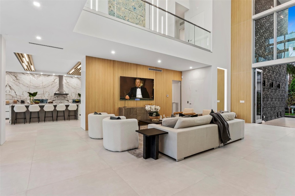 NURMI ISLES - Residential