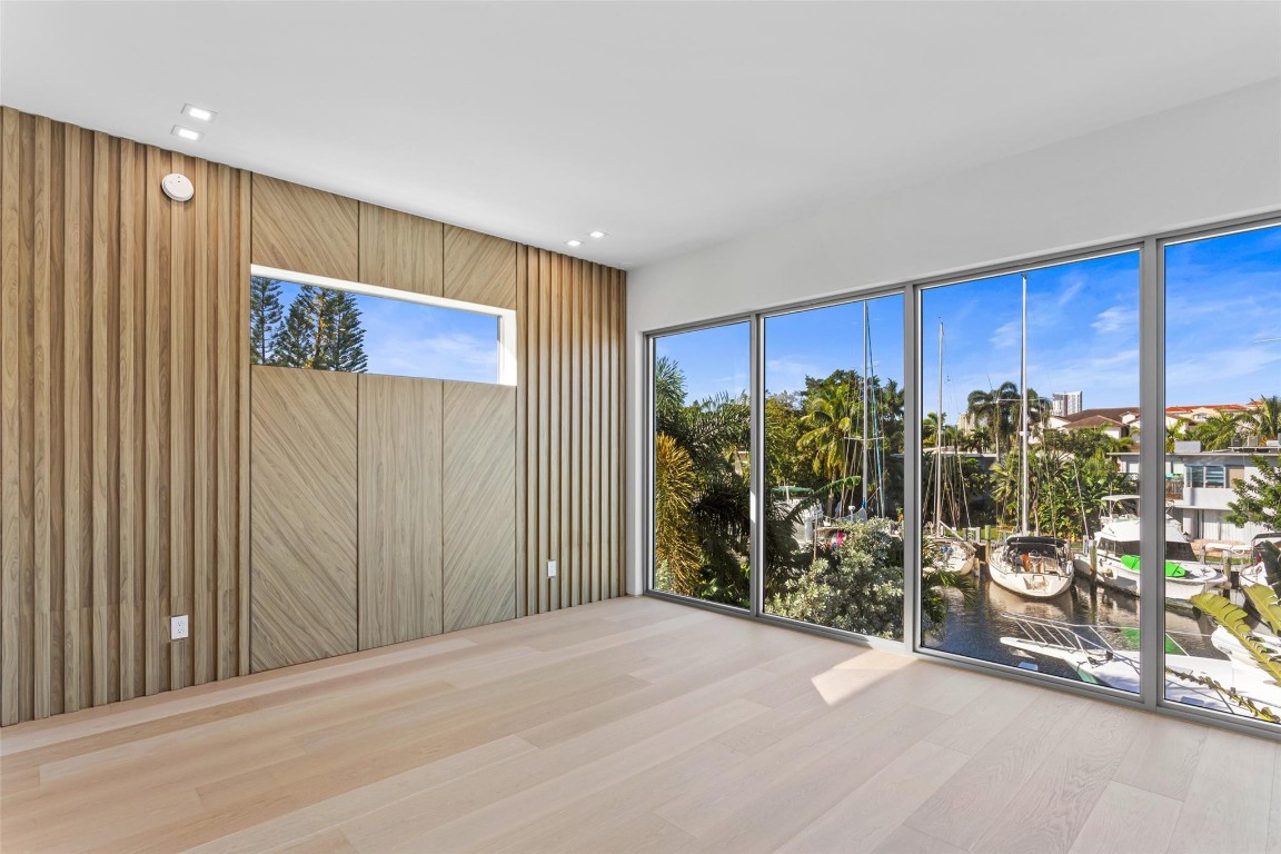 NURMI ISLES - Residential