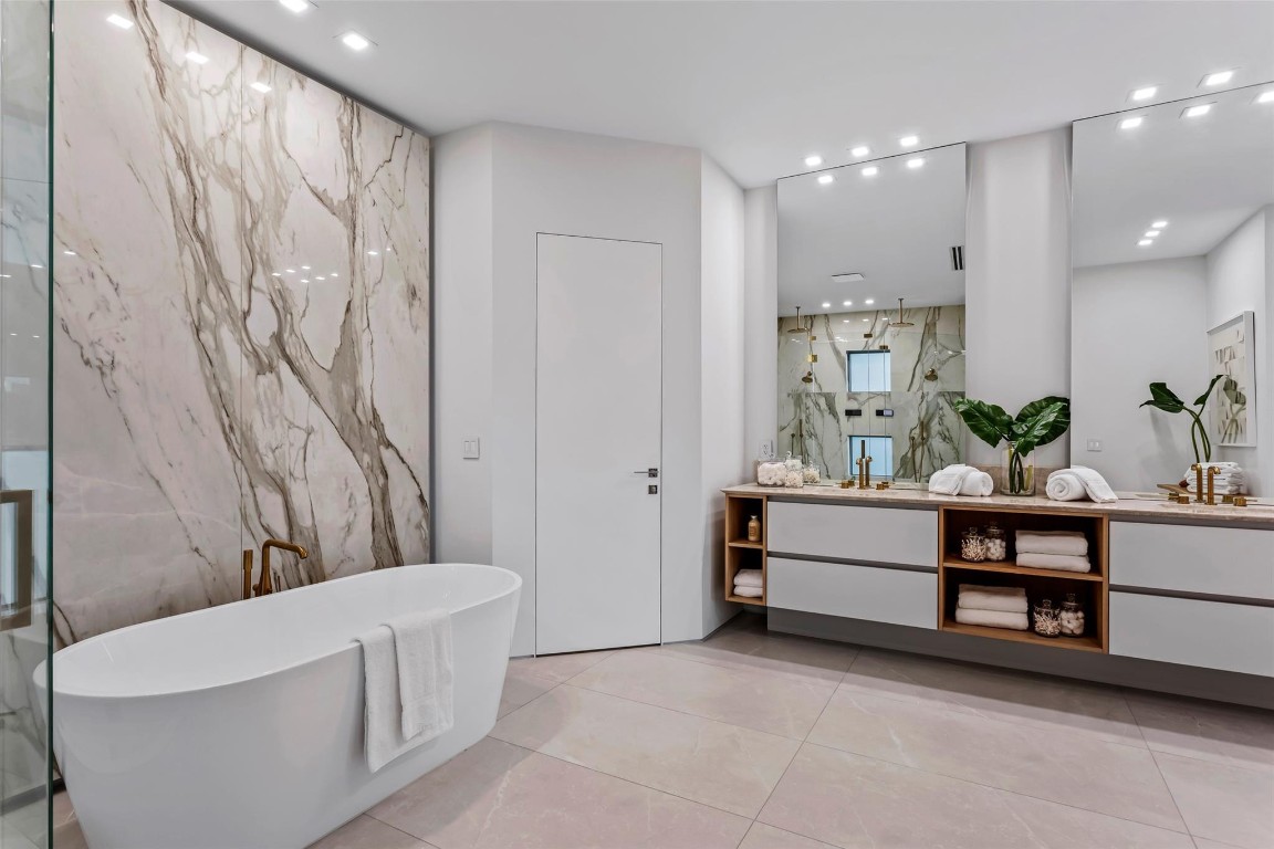 NURMI ISLES - Residential